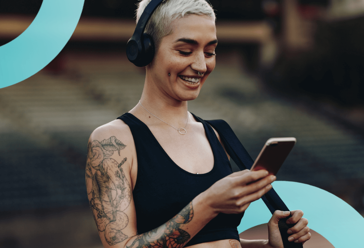 Komunikacja, która działa! Jak skutecznie angażować klubowiczów przez SMS-y i aplikację mobilną?